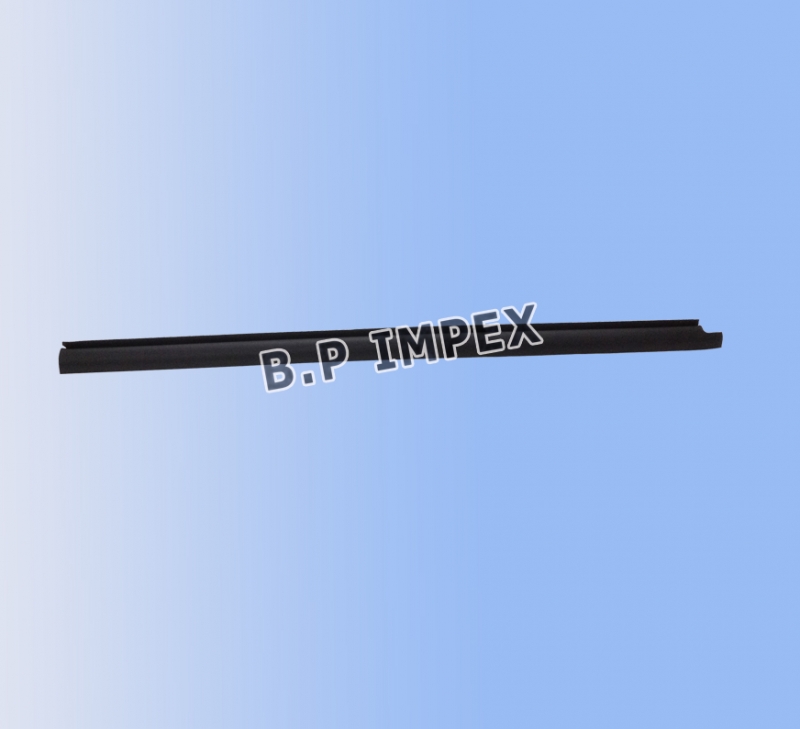 WEATHERSTRIP FRONT DOOR WAIST INR RH 